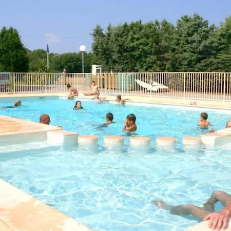 营地 Mobil-home Avec Climatisation Et Animaux Admis - 4 Pers. - Api-1-52-2999 *
